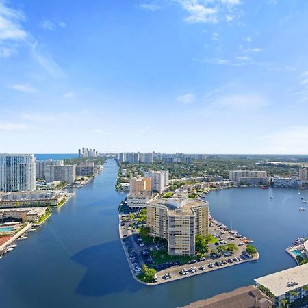 Hallandale Sky Water View Hallandale Beach Exterior photo