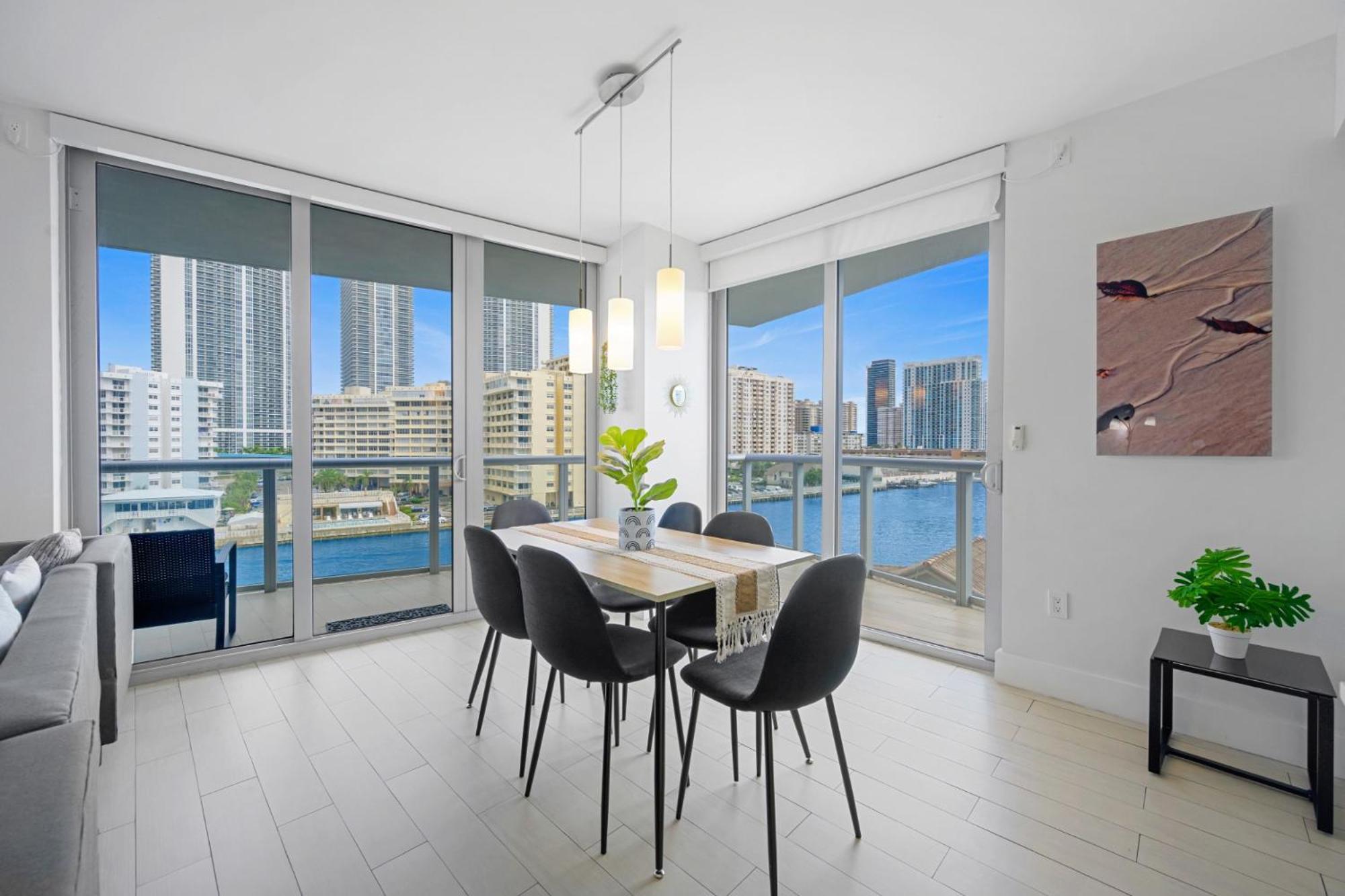 Hallandale Sky Water View Hallandale Beach Exterior photo